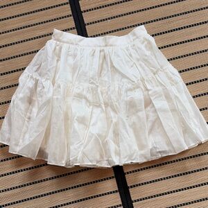 H&M Cream A-Line Skirt